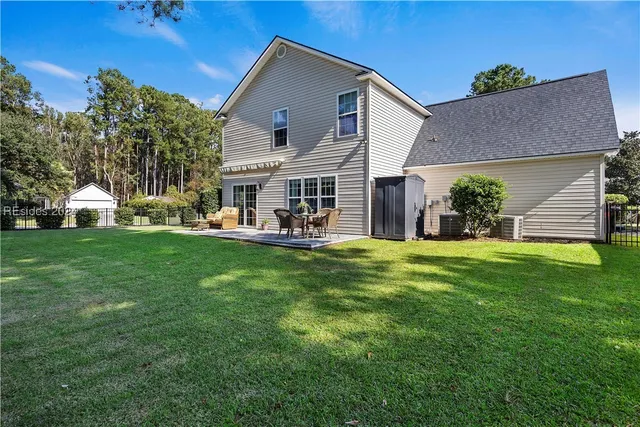 $450,000 | 2 Westfield Court, Bluffton, SC 29910