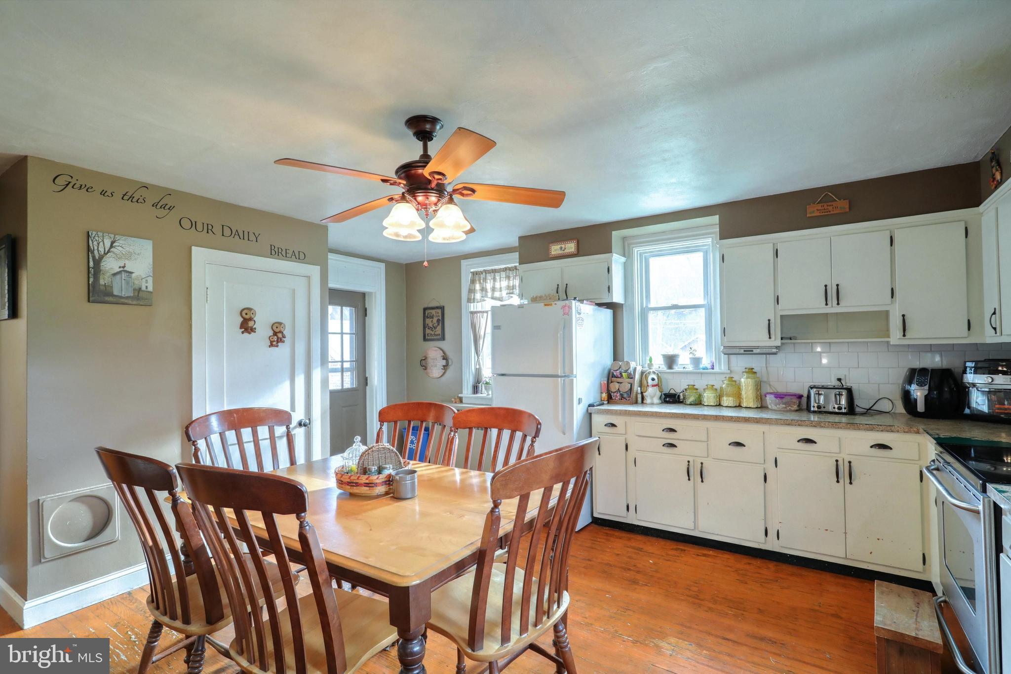890 Tracey Road Hanover, PA 17331 - Photo 12 of 44