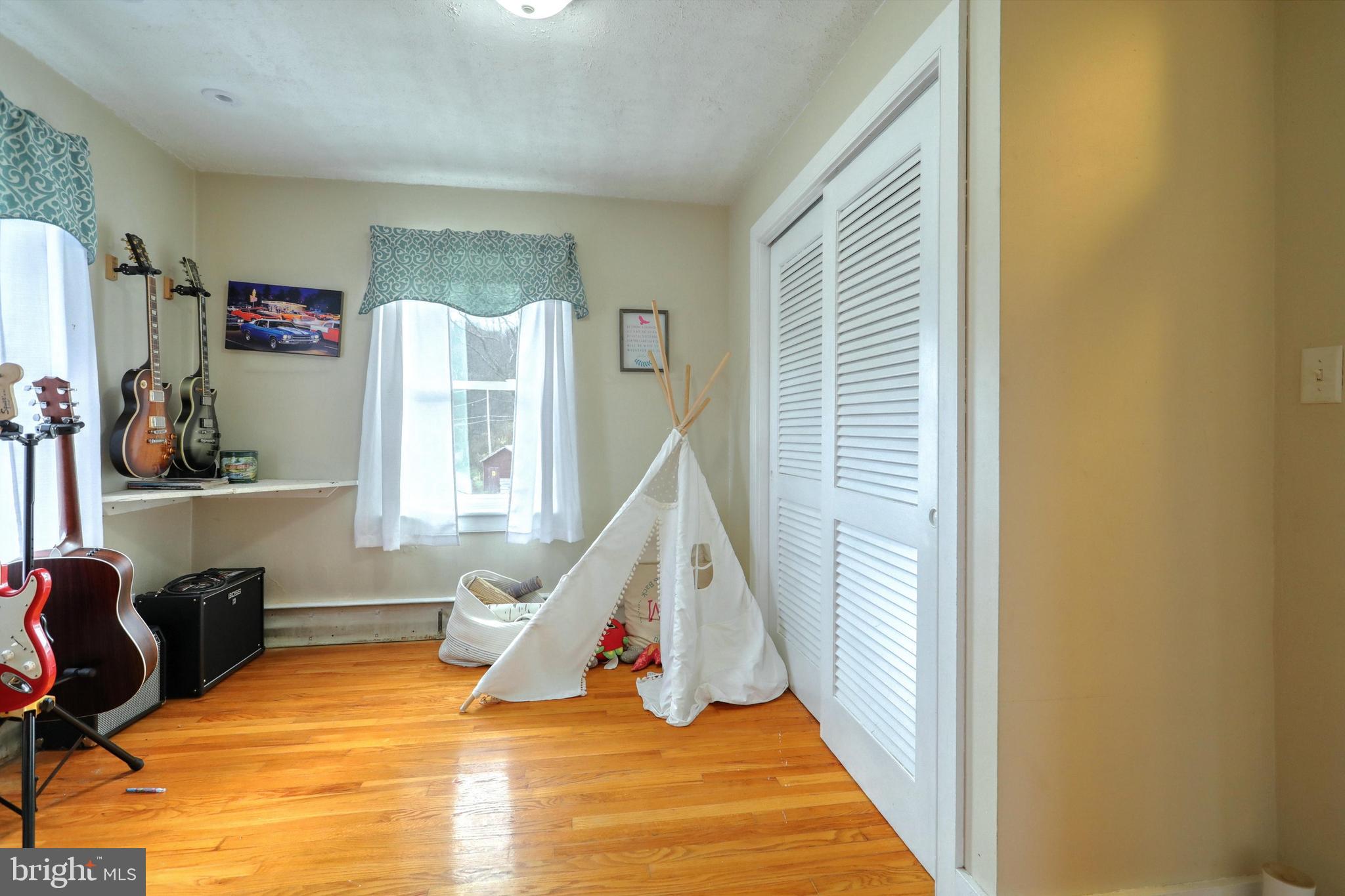 890 Tracey Road Hanover, PA 17331 - Photo 15 of 44