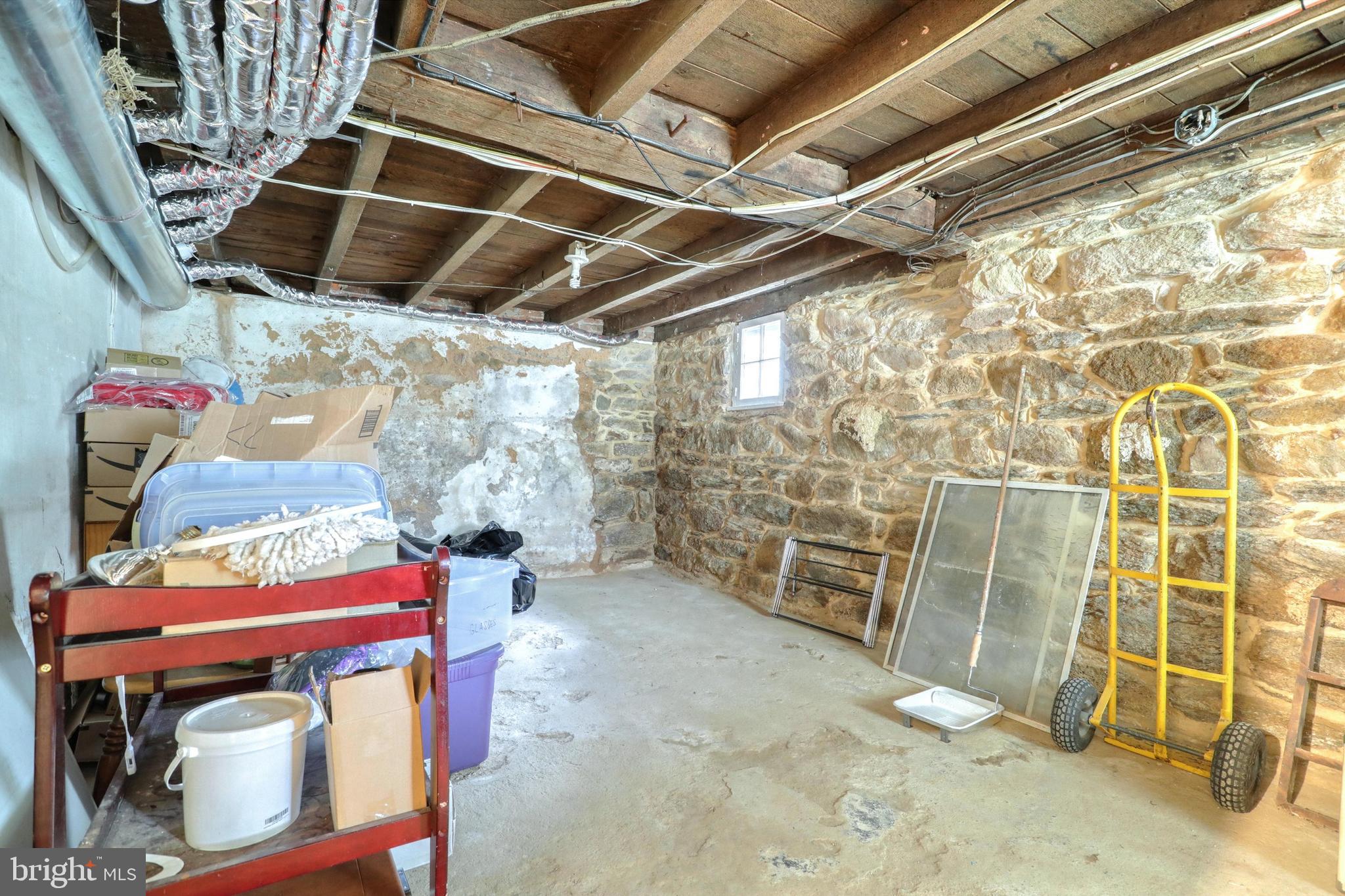 890 Tracey Road Hanover, PA 17331 - Photo 22 of 44