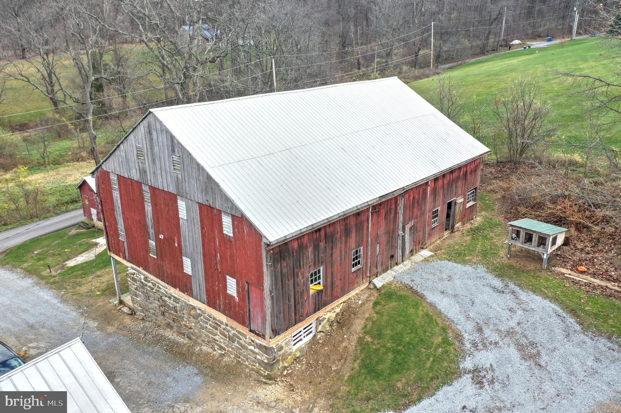 890 Tracey Road Hanover, PA 17331 - Photo 26 of 44