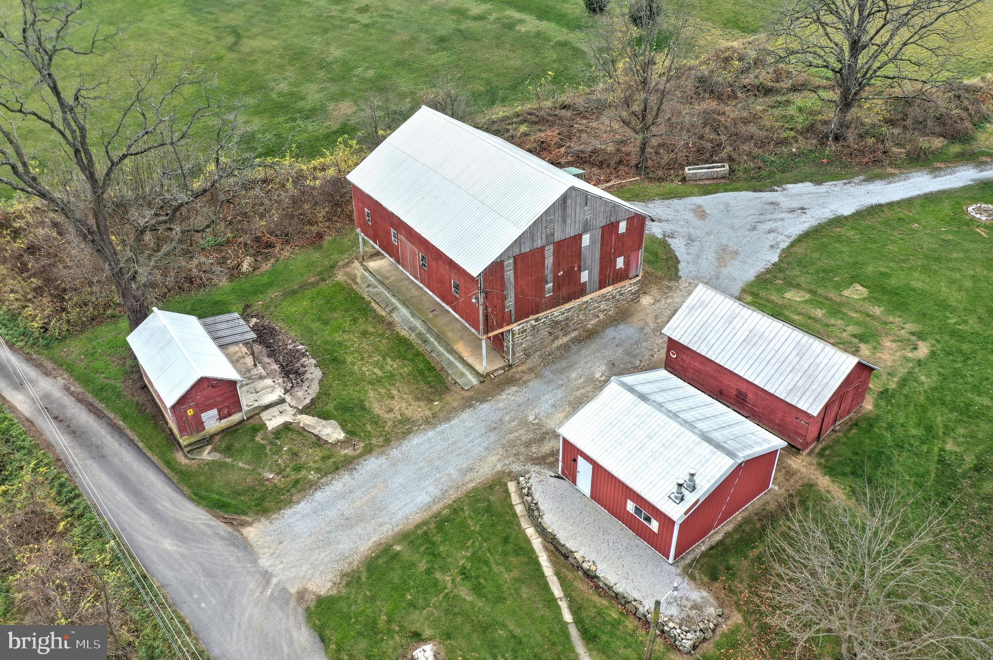 890 Tracey Road Hanover, PA 17331 - Photo 36 of 44
