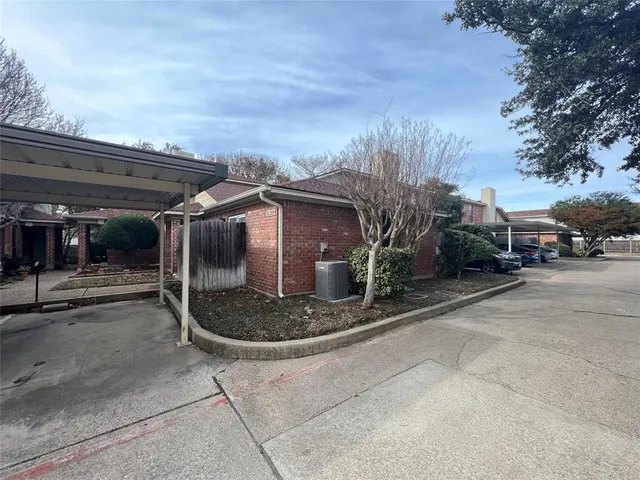 $1,549 | 3129 Sappington Place, Fort Worth, TX 76116