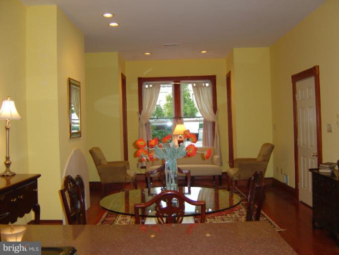 18 3rd Street Southeast, Unit 1B Washington, DC 20003 - Photo 20 of 23 Interior (General)
