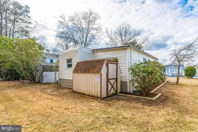 $184,000 | 126 Skipjack Circle, Berlin, MD 21811