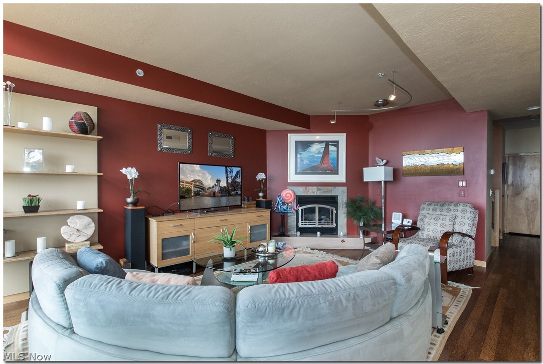 1237 Washington Avenue, Unit 1209 Cleveland, OH 44113 - Photo 10 of 33