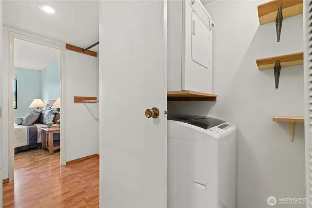 $385,000 | 14331 124th Avenue Northeast, Unit C22, Kirkland, WA 98034