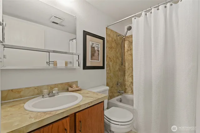 $385,000 | 14331 124th Avenue Northeast, Unit C22, Kirkland, WA 98034