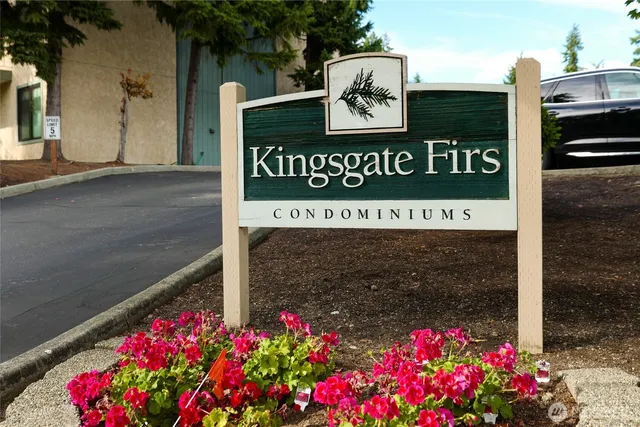 $385,000 | 14331 124th Avenue Northeast, Unit C22, Kirkland, WA 98034