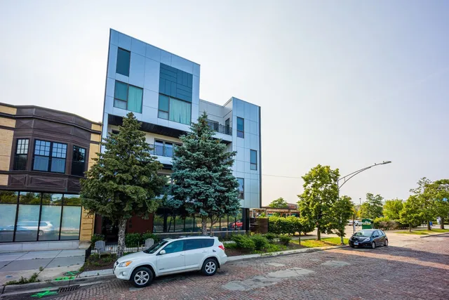 a car parked in front of a building