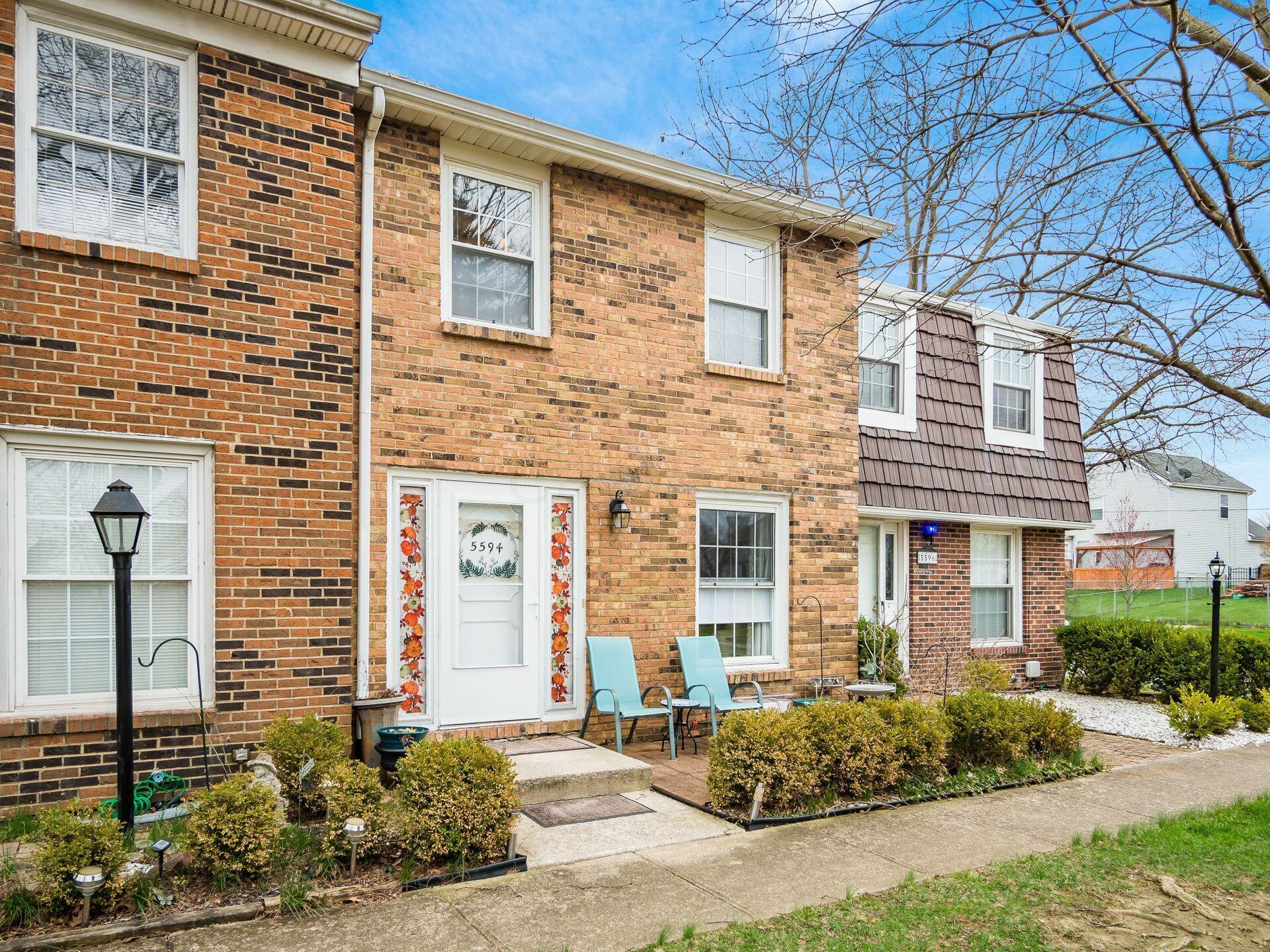 5594 Brackenridge Avenue, Unit R2 Columbus, OH 43228 - Photo 1 of 32 001_0c_N5549 Brackenridge 065