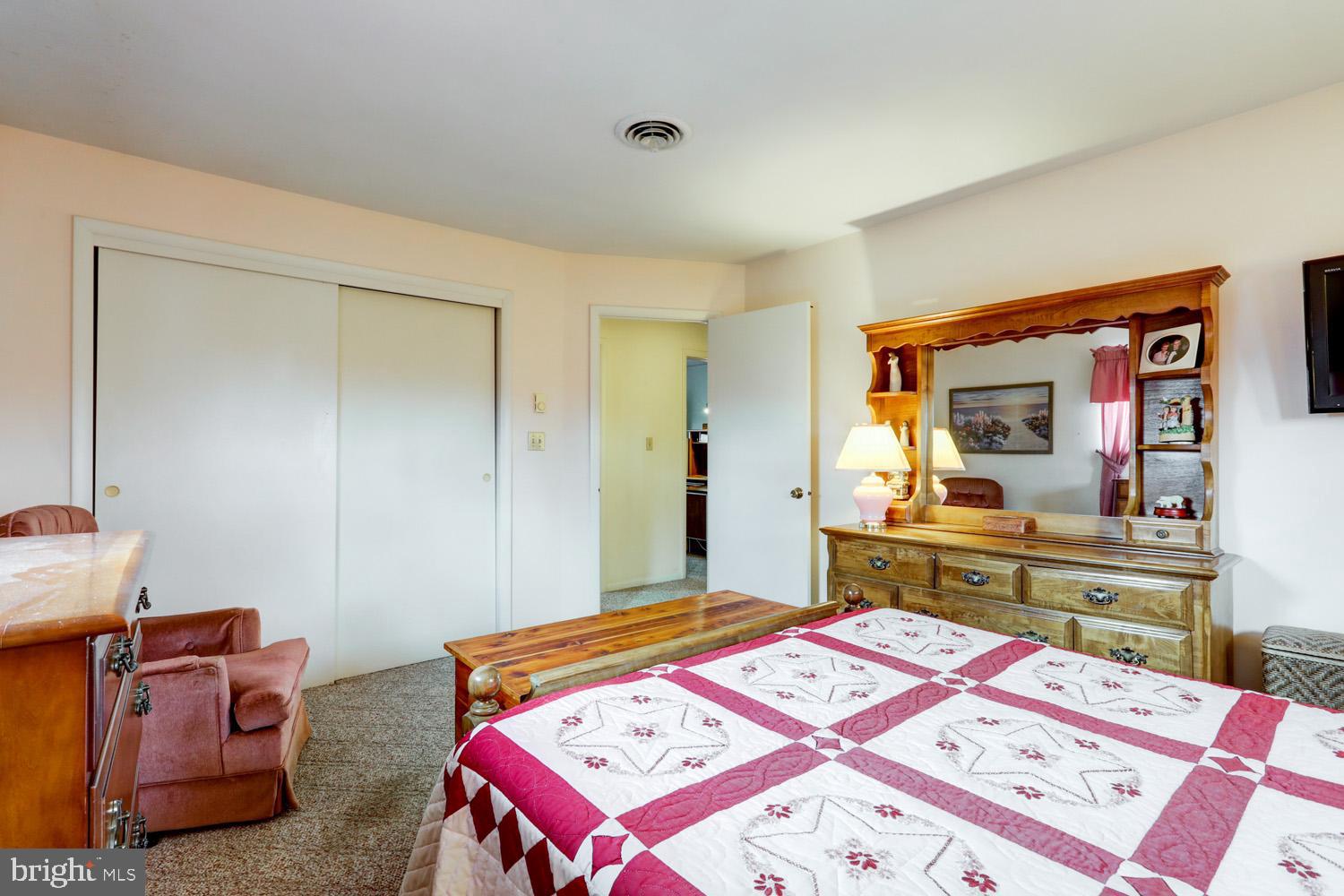 2019 Valley Road Morgantown, PA 19543 - Photo 28 of 38 Gallery Image 28