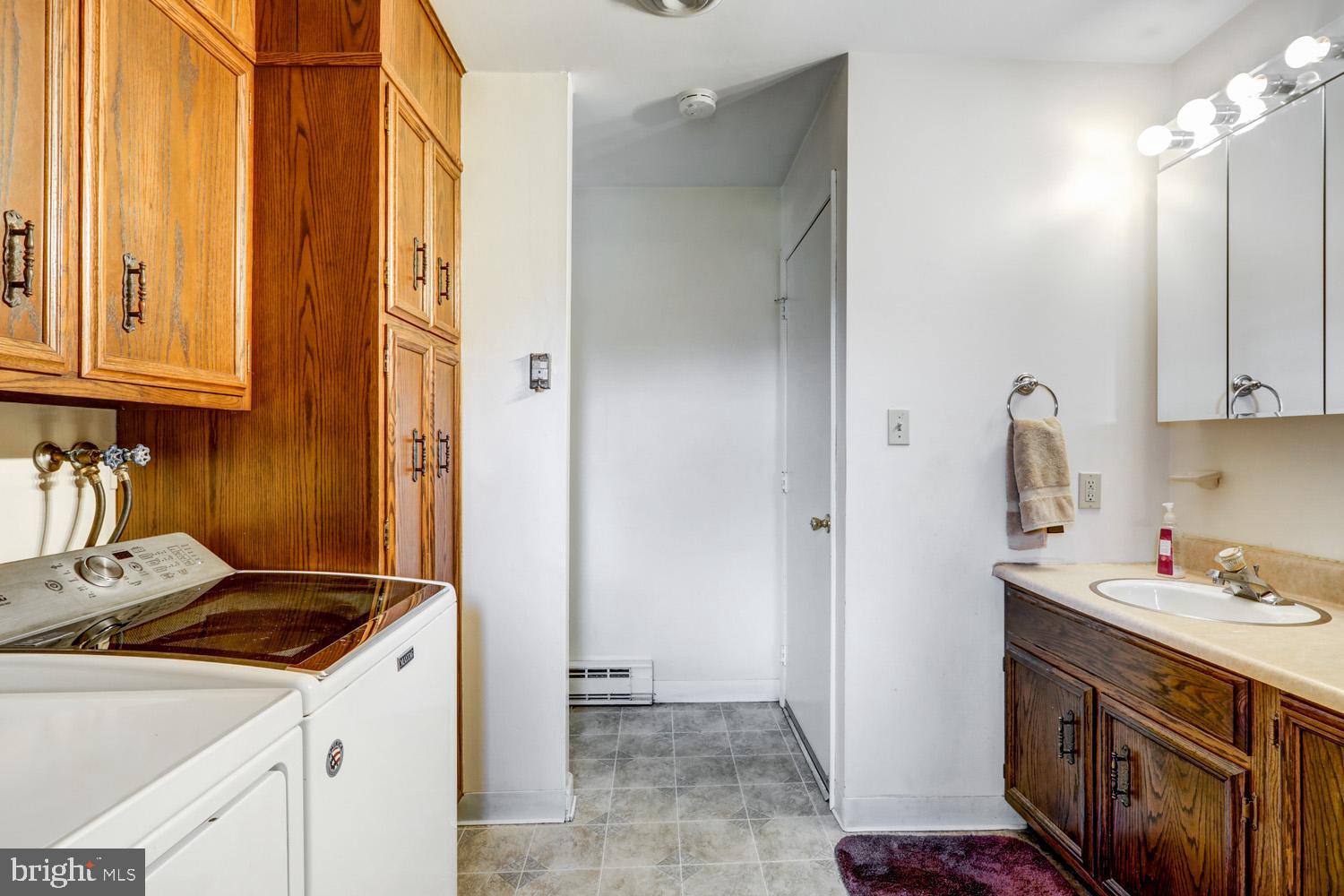 2019 Valley Road Morgantown, PA 19543 - Photo 33 of 38 Gallery Image 33