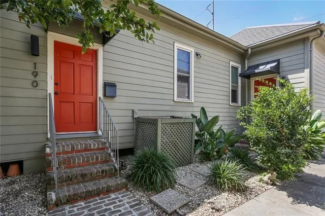 $1,500 | 192 Walnut Street, New Orleans, LA 70118