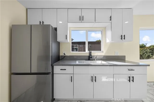 $1,395,000 | 10005 Sepulveda Boulevard, Mission Hills, CA 91345