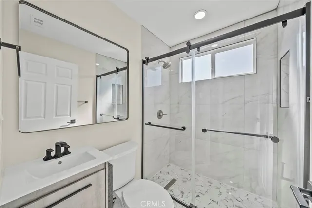 $1,395,000 | 10005 Sepulveda Boulevard, Mission Hills, CA 91345