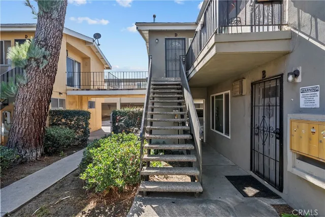 $1,395,000 | 10005 Sepulveda Boulevard, Mission Hills, CA 91345