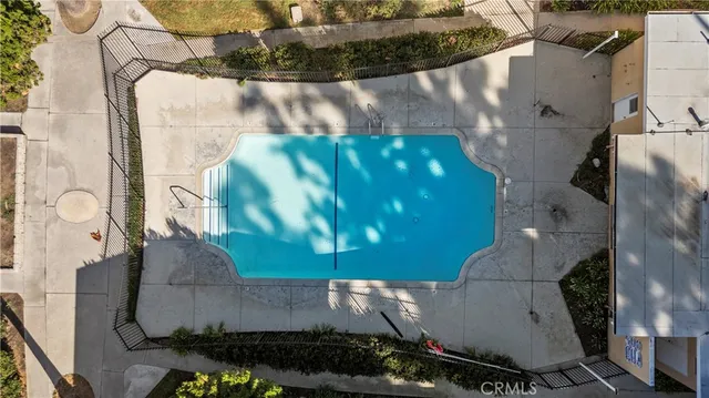 $1,395,000 | 10005 Sepulveda Boulevard, Mission Hills, CA 91345