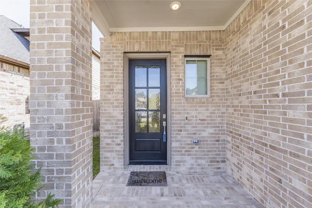 a bathroom with a toilet