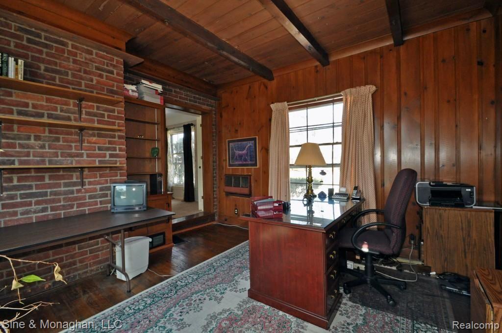 1463 North Renaud Road Grosse Pointe, MI 48236 - Photo 8 of 34 7.jpg