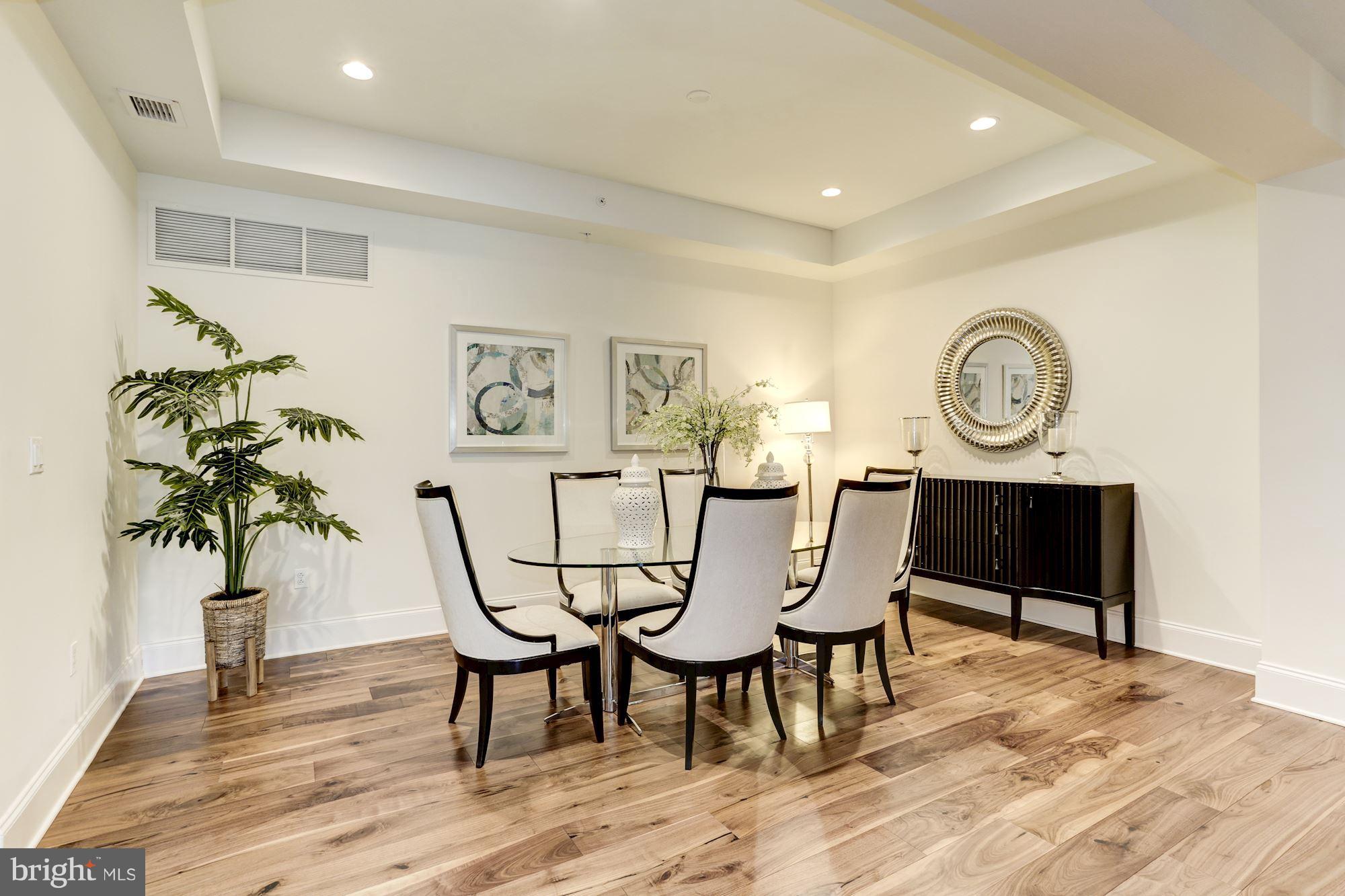8121 River Road, Unit 422 Bethesda, MD 20817 - Photo 15 of 30 Dining Room