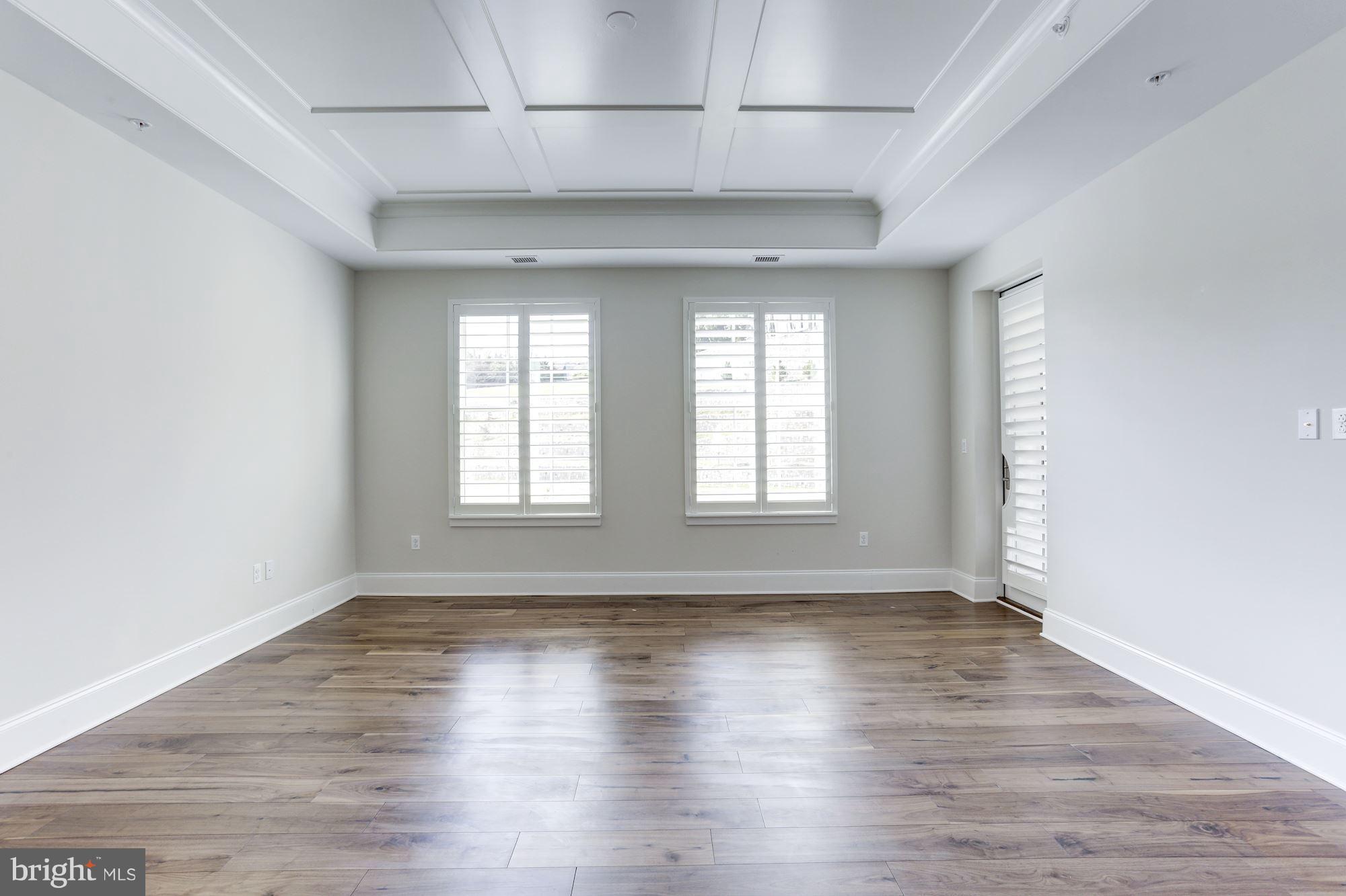 8121 River Road, Unit 422 Bethesda, MD 20817 - Photo 19 of 30 Bedroom (Master)