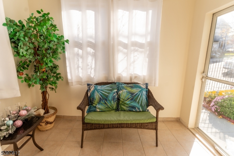 284 Summer Street Passaic, NJ 07055 - Photo 2 of 39