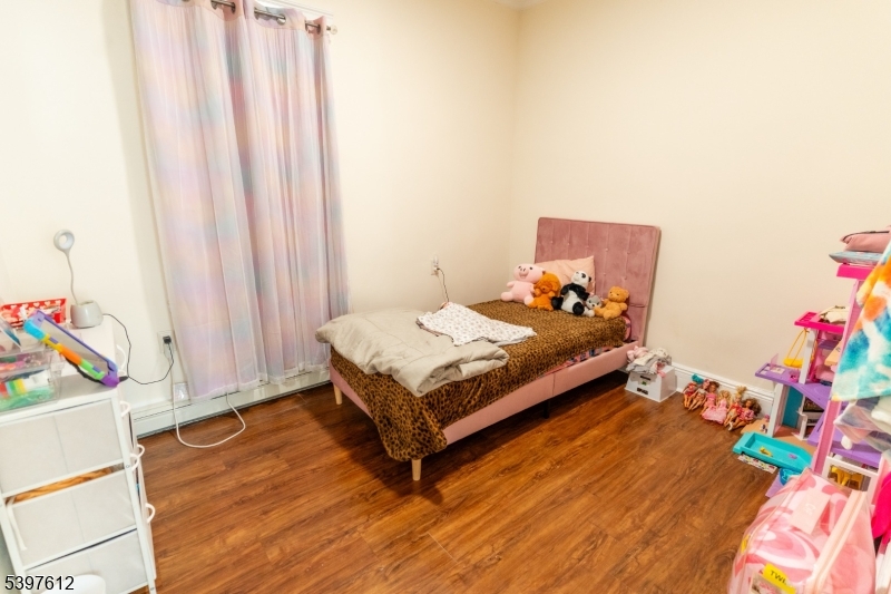 284 Summer Street Passaic, NJ 07055 - Photo 23 of 39