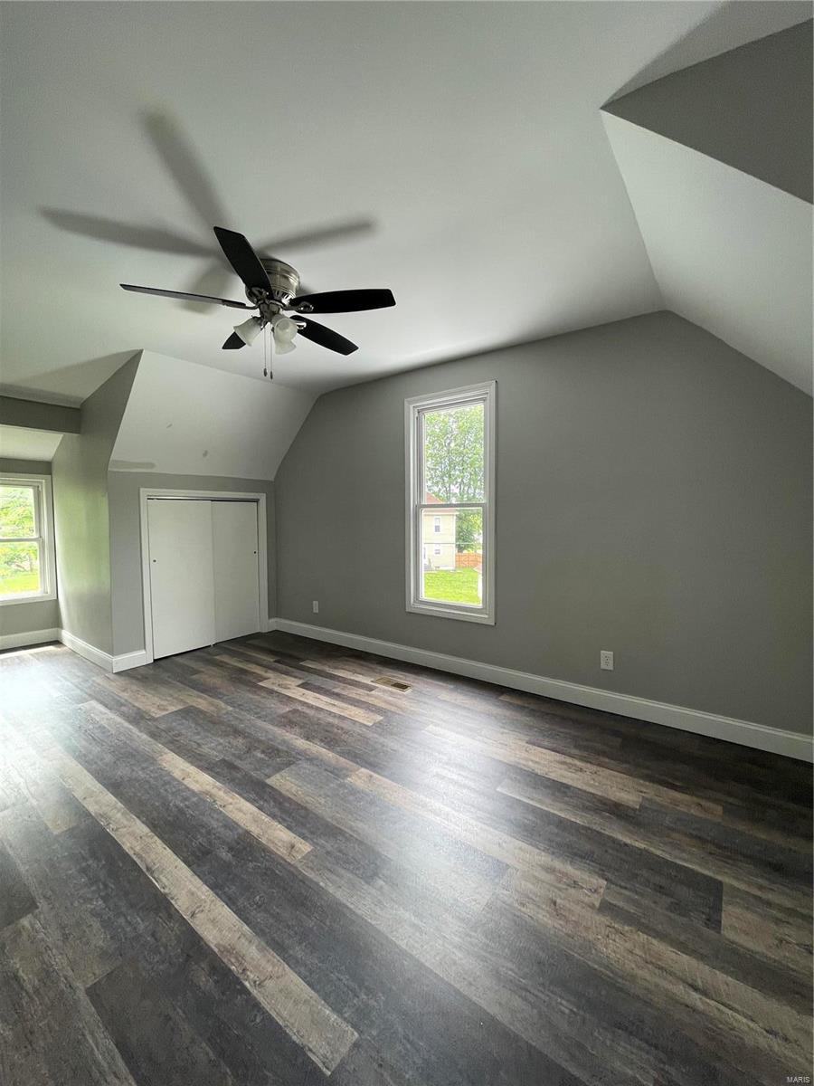 517 St Louis Road Collinsville, IL 62234 - Photo 12 of 19 Gallery Image 12