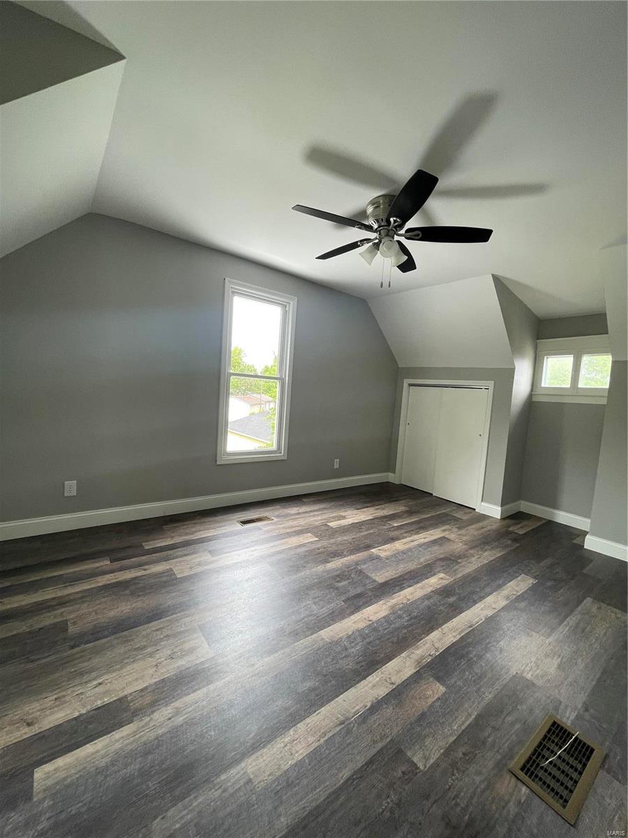 517 St Louis Road Collinsville, IL 62234 - Photo 15 of 19 Gallery Image 15