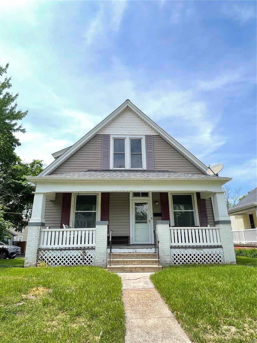 517 St Louis Road Collinsville, IL 62234 - Photo 2 of 19 Gallery Image 2