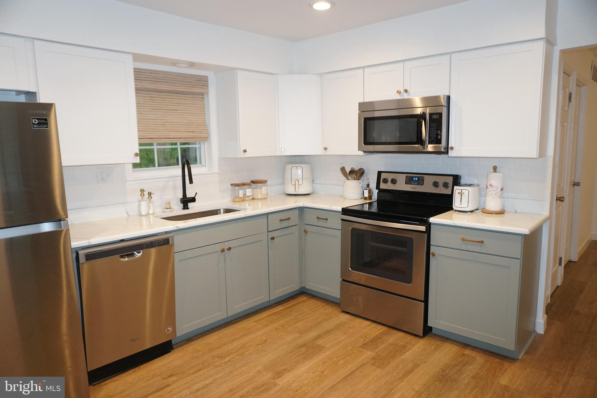 32 Evergreen Drive Newark, DE 19702 - Photo 8 of 39