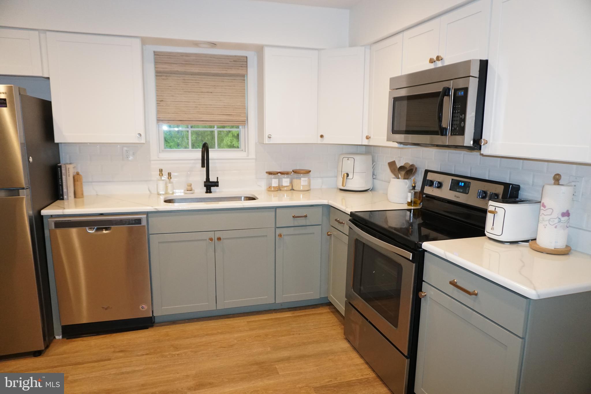 32 Evergreen Drive Newark, DE 19702 - Photo 9 of 39