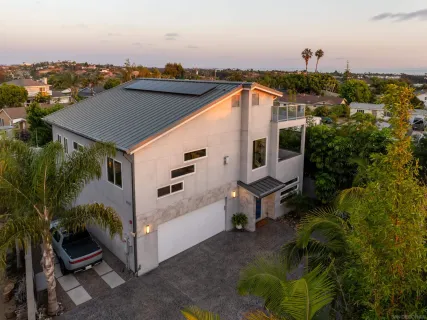 $1,799,999 | 2743 Mesa Drive, Oceanside, CA 92054