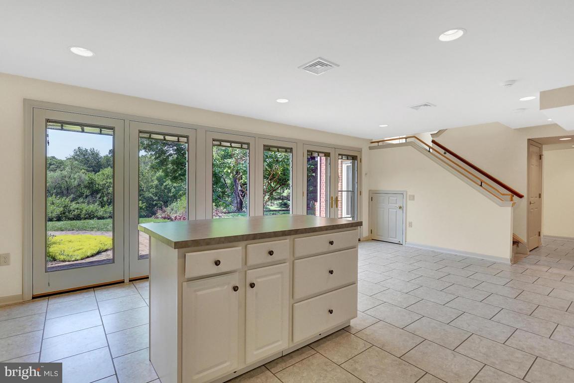 1318 Stillwater Road Lancaster, PA 17601 - Photo 50 of 62
