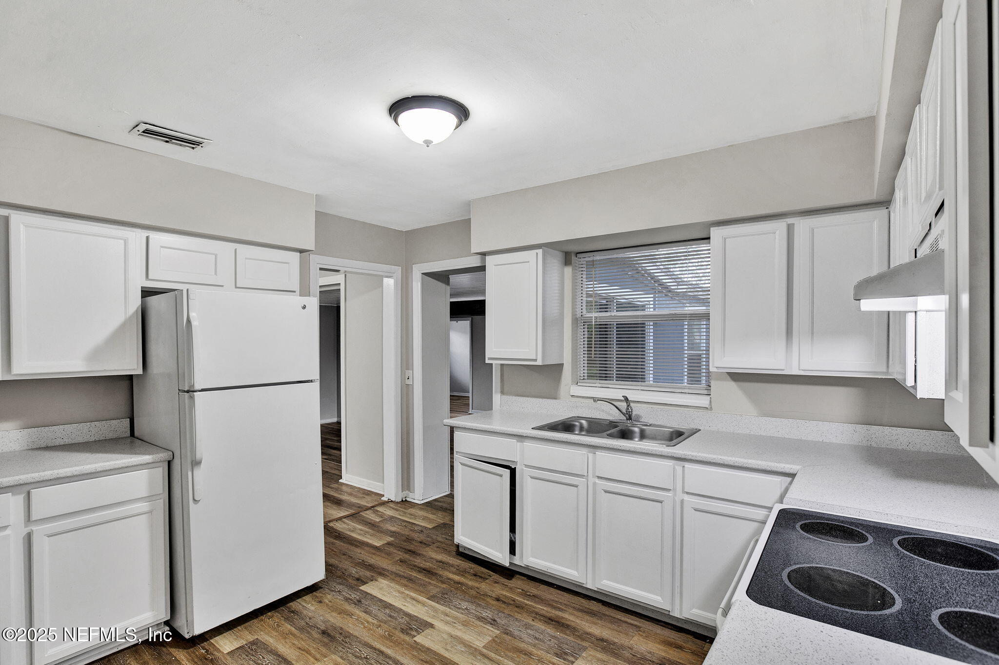 2511 Caladium Road Jacksonville, FL 32211 - Photo 8 of 33 18-web-or-mls-IMG_0051