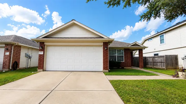 $1,800 | 17218 Blushing Pear Court, Houston, TX 77084