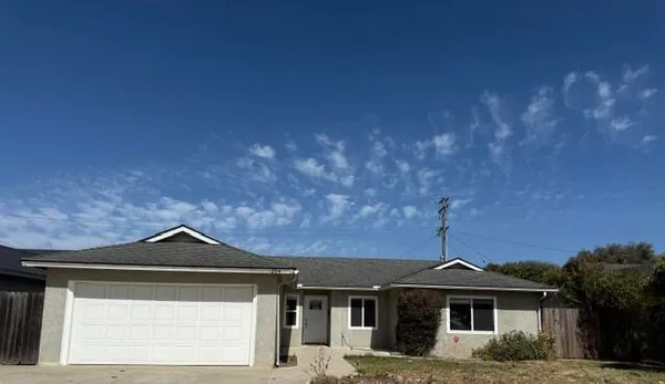 $3,300 | 204 North X Street, Lompoc, CA 93436