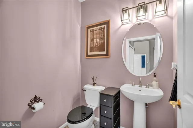 $369,900 | 2406 Exposition Drive, Williamstown, NJ 08094