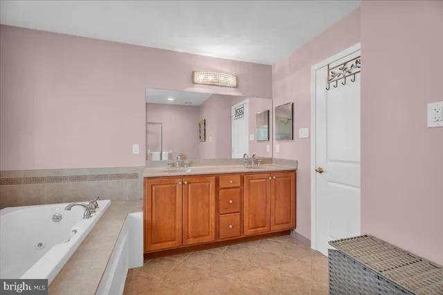 $369,900 | 2406 Exposition Drive, Williamstown, NJ 08094