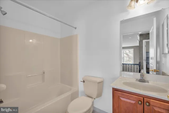 $369,900 | 2406 Exposition Drive, Williamstown, NJ 08094