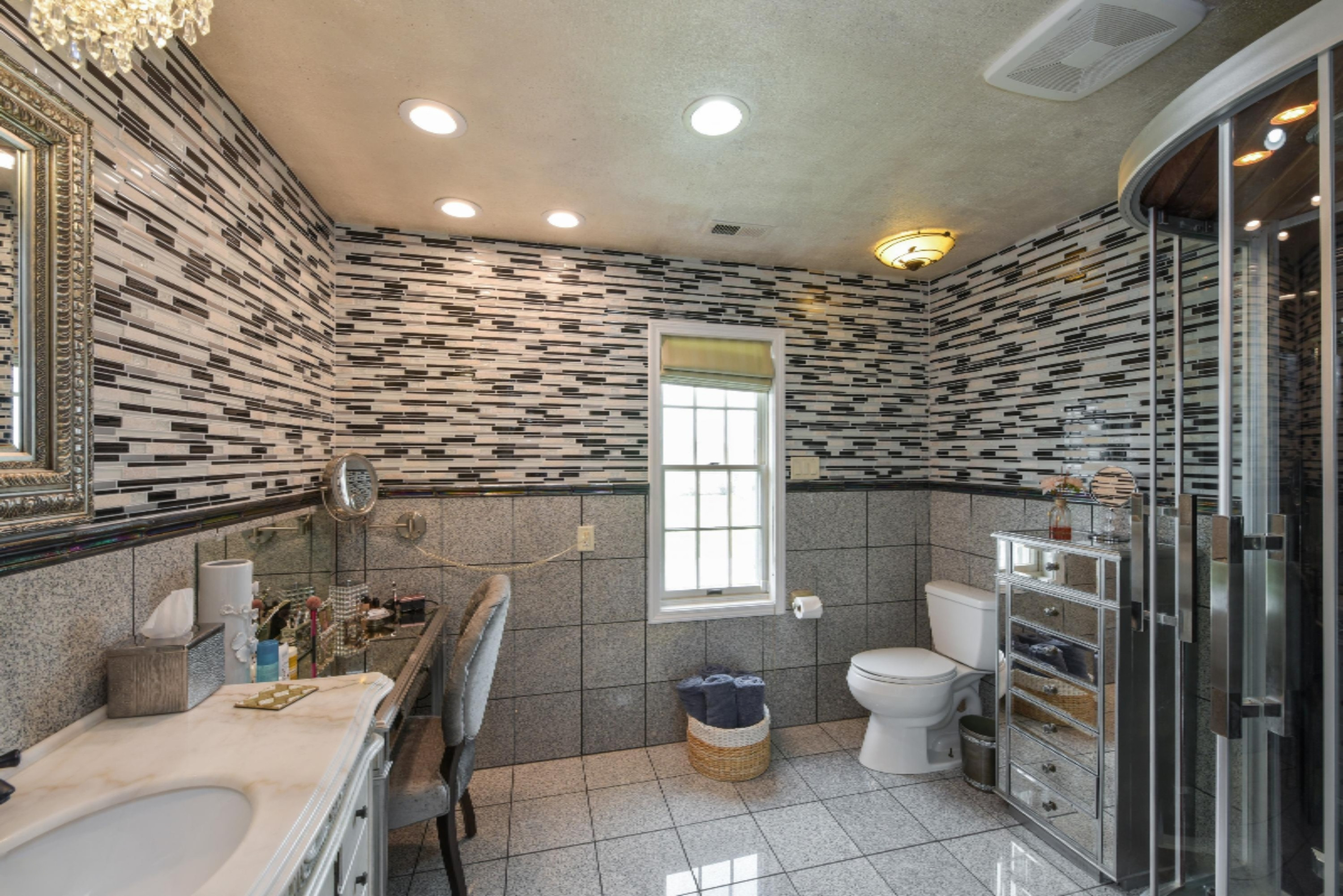 6480 Robbins Road Portage, IN 46368 - Photo 10 of 15 Master Bath