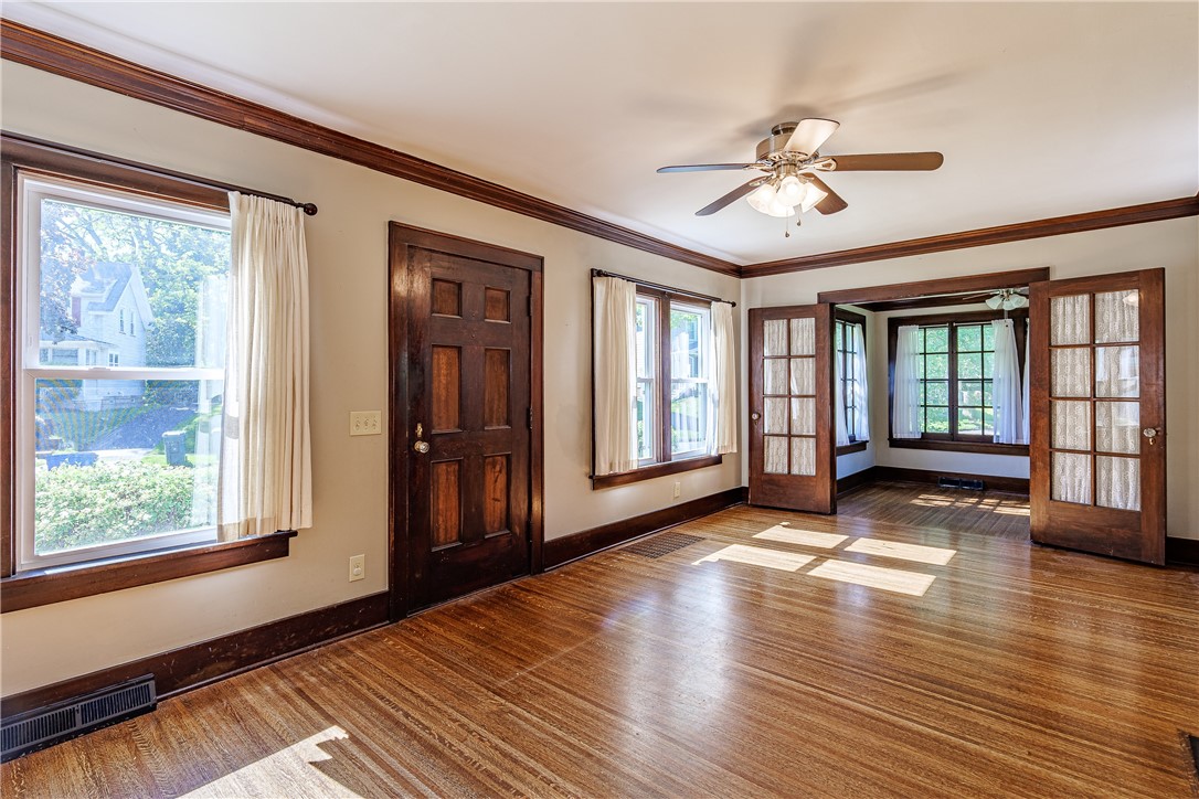 130 Fairfax Road Rochester, NY 14609 - Photo 6 of 47