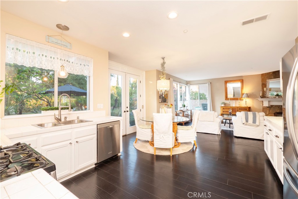 1438 Kirkmichael Circle Riverside, CA 92507 - Photo 22 of 69 Gallery Image 22