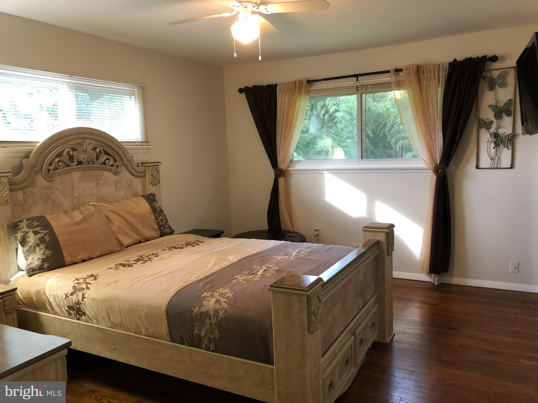 9504 Braddock Road Fairfax, VA 22032 - Photo 30 of 49