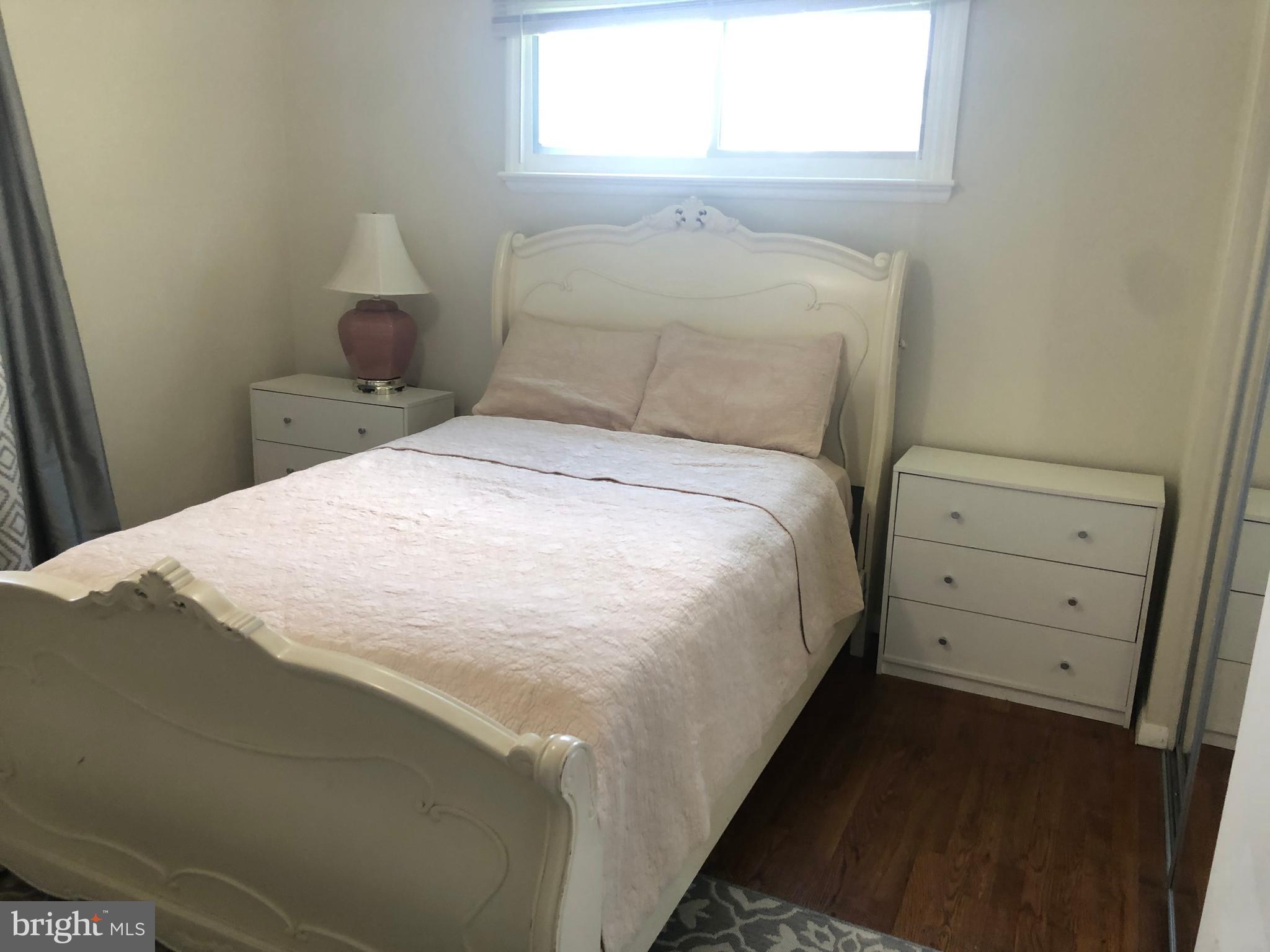 9504 Braddock Road Fairfax, VA 22032 - Photo 33 of 49 Bedroom1