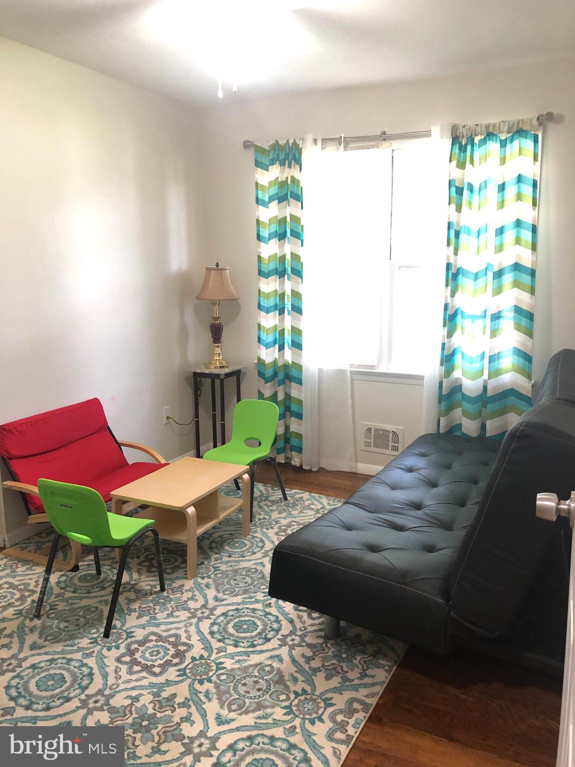 9504 Braddock Road Fairfax, VA 22032 - Photo 35 of 49 Bedroom2