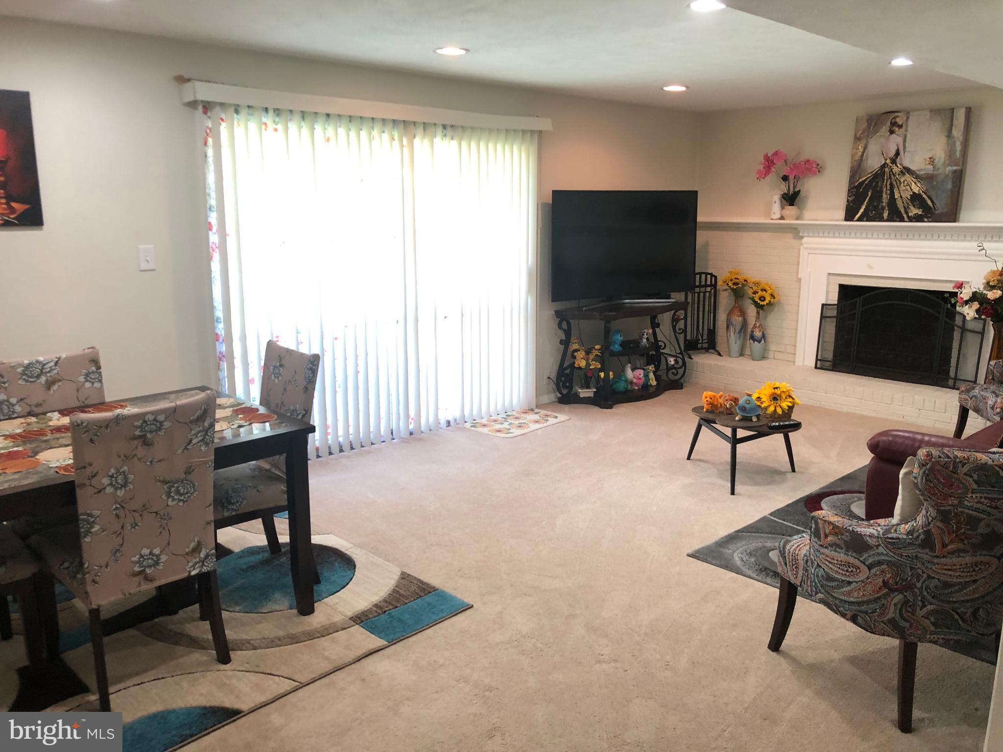 9504 Braddock Road Fairfax, VA 22032 - Photo 44 of 49 Family/Living/Dining Room
