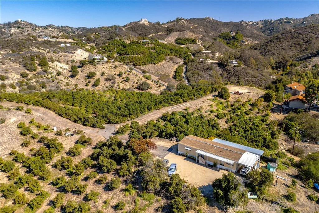39238 Daily Fallbrook, CA 92028 - Photo 6 of 16 a view of a city