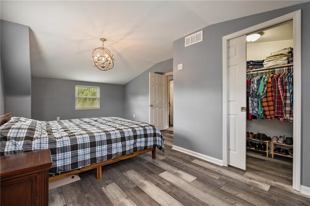 2217 Swallow Hill Road Pittsburgh, PA 15220 - Photo 11 of 25 Gallery Image 11